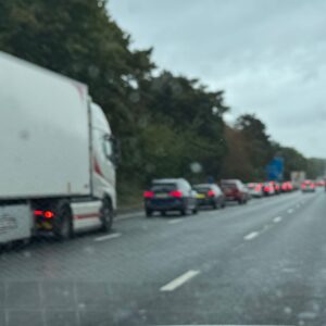 Podcast: Delays after crashes on the M20, M2 and A2 and a vehicle fire on the A249 during heavy rain