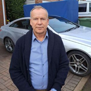 Podcast: Folkestone man warns ‘black oil scam’ has come to Kent as conmen posing as buyers sabotage his Mercedes